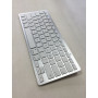 Clavier Sans Fil Bluetooth Mac/Windows/Android - QWERTY & AZERTY Argent pour une Polyvalence Maximale