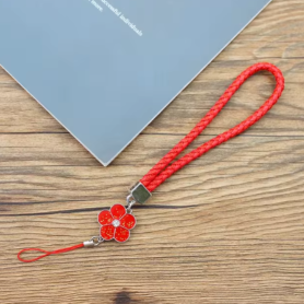 Achetez Lanière Charme Rouge pour Téléphone Portable - 25cm | Élégance et Praticité | Livraison Rapide